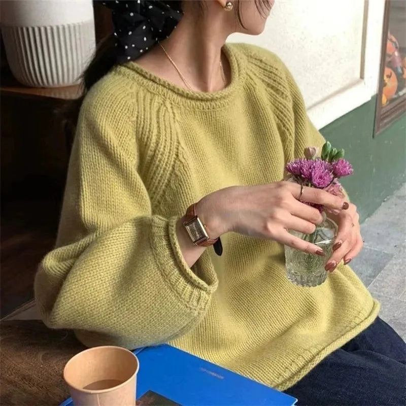 Knit Pullover - Rolled Edge & Loose Airflow Fit Move Easy