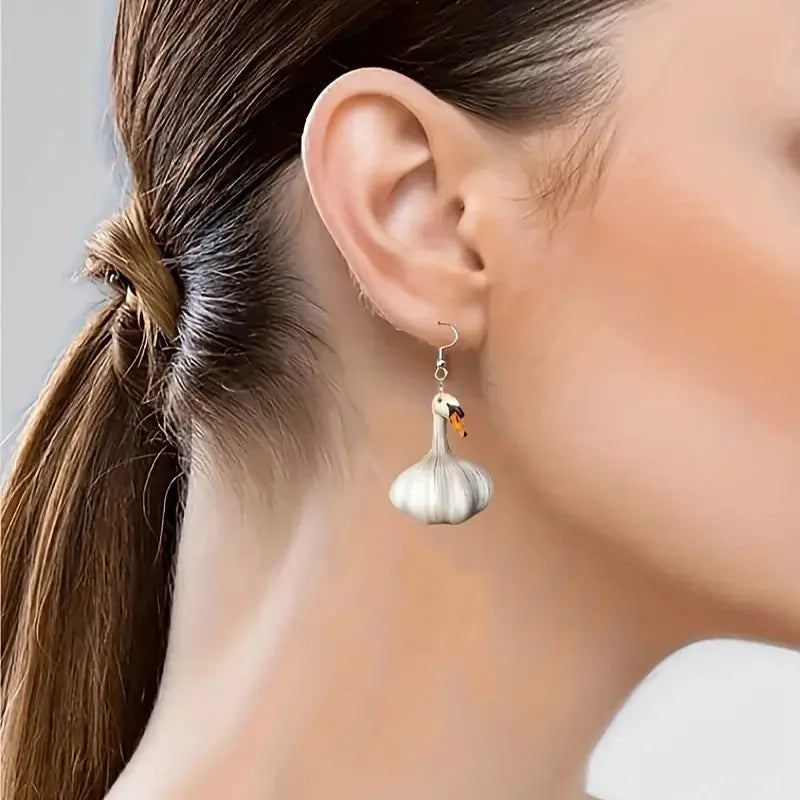 Cross border New Product Funny Creativity Garlic Duck Earrings Female European and American Fashion Festival Animal Earrings