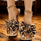 Sandales à enfiler Savara à nœud léopard 