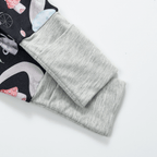 Grenouillère bébé confortable avec imprimé ludique et fermeture éclair facile