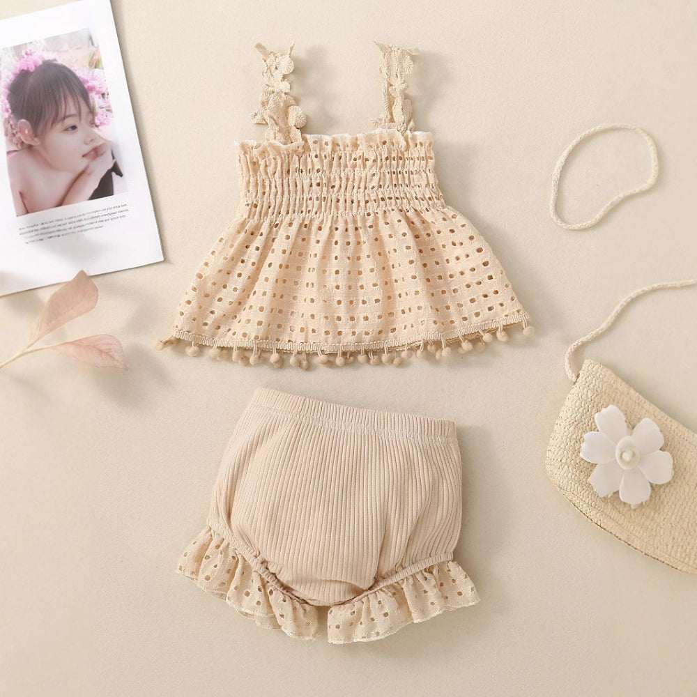 Baby Girls Lace Ruffle Top and Bloomers Set
