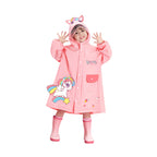 Imperméable à capuche pour enfants avec personnage 3D