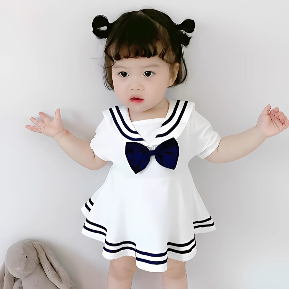 Robe bébé à col marin