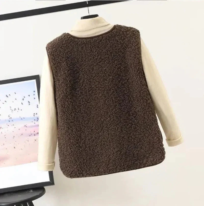 Wool-Blend Vest - Sleeveless Cut And Warm Layering Comfort