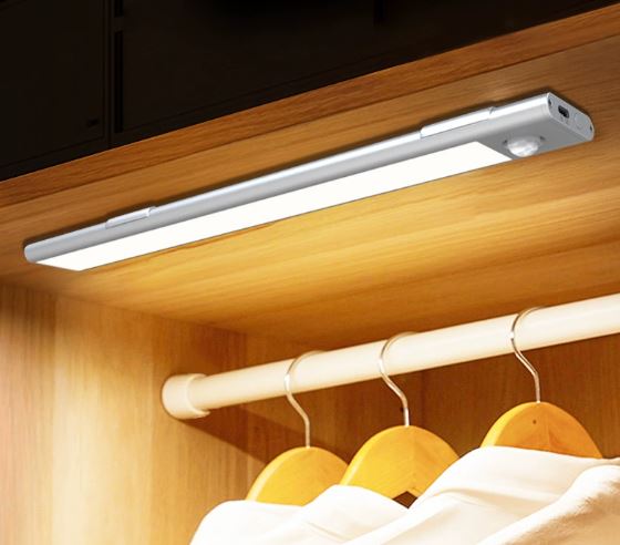 Smart LED human body sensor light