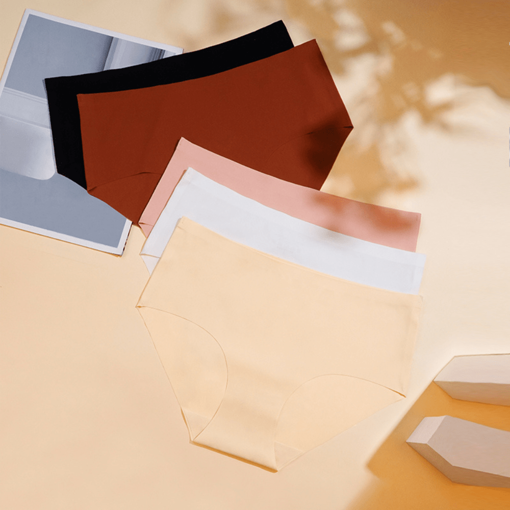 Breathable Seamless Mid-Waist Underwear