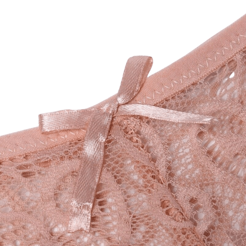 String taille basse en dentelle