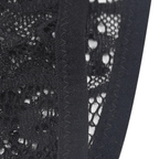 String taille basse en dentelle