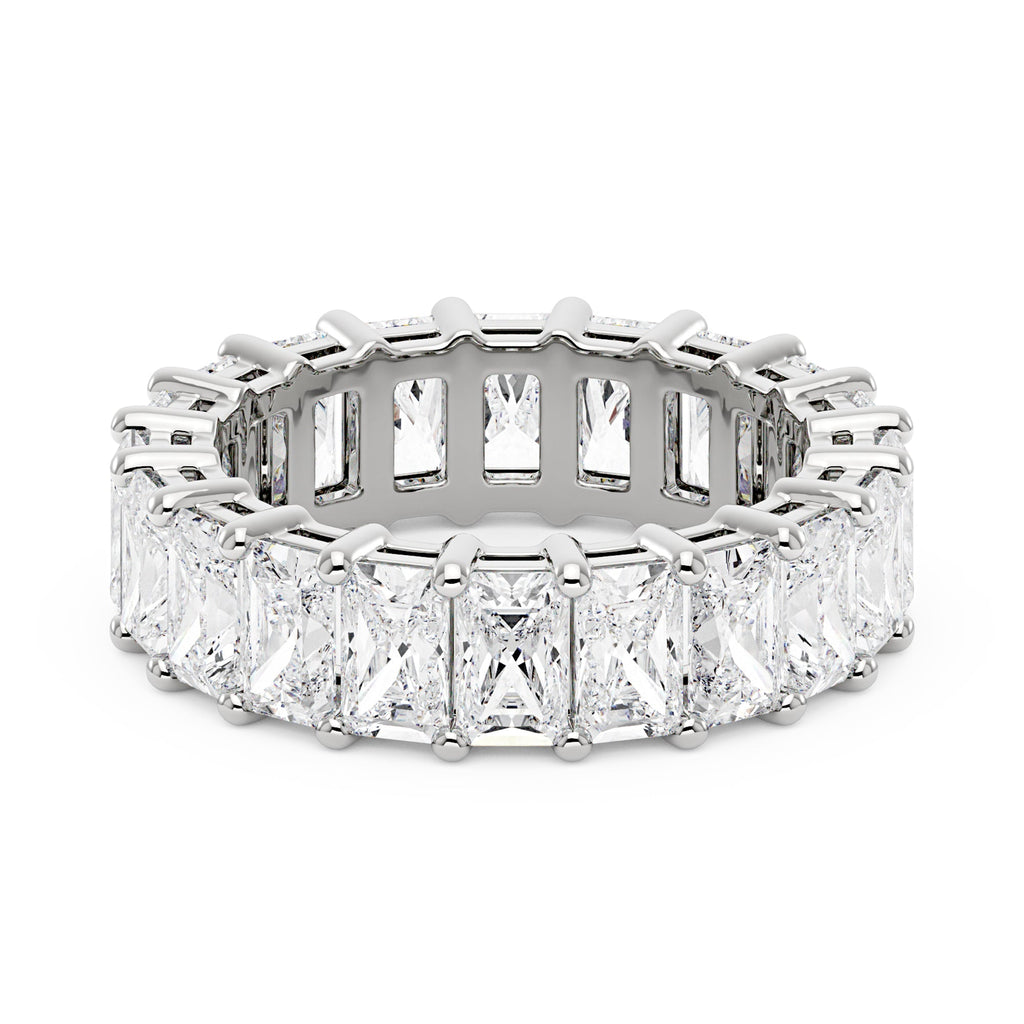 Alliance sertie de moissanite taille radiant et sertie sur toute l'éternité