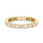 Alliance sertie d'une moissanite ronde